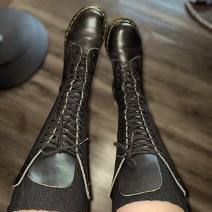 20 eye Docs MADE IN UK. UK SIZE 3